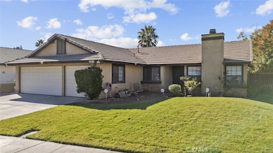 2038 Falcon Ave, Palmdale, CA 93551 - photo 2