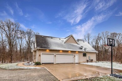 15714 Spencerville Rd, Grabill, IN 46741 - photo 7