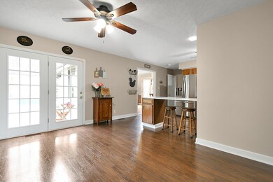 Dining Room to Kitchen