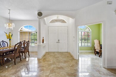 DINING, FOYER & DEN