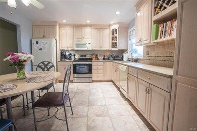 3597 Michigan Ct, Bethlehem, PA 18020 - photo 7