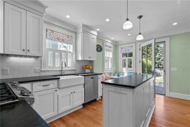 42 Third St, Newport, RI 02840 - photo 6