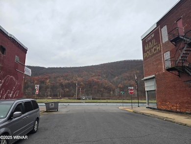 112 5th St, Renovo, PA 17764 - photo 2