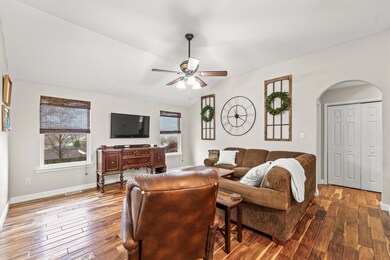 3733 Scarborough Way, Jefferson City, MO 65109 - photo 7