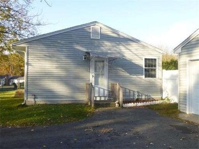 42 Deroche Cir, Ludlow, MA 01056 - photo 4