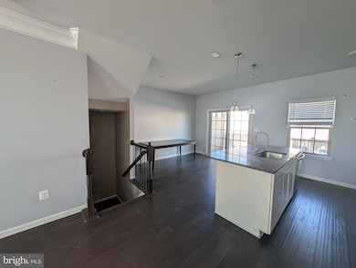 10018 Sandy Run Rd, Middle River, MD 21220 - photo 3