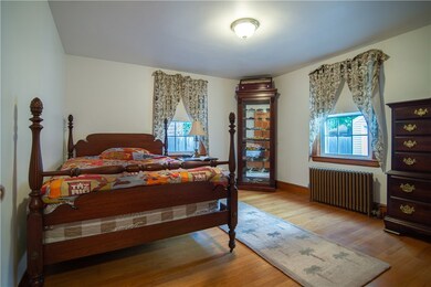 215 Promenade St, Barrington, RI 02806 - photo 6