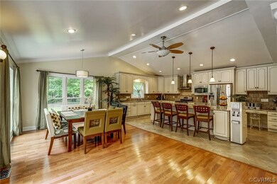 2900 Fincastle Ct, Midlothian, VA 23113 - photo 7