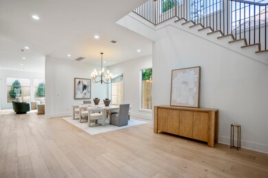 1804 Woodhead St, Houston, TX 77019 - photo 7