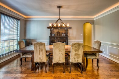 Formal dining with butlers pantry to the right