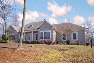 535 Whispering Pines Dr, Trenton, GA 30752 - photo 4