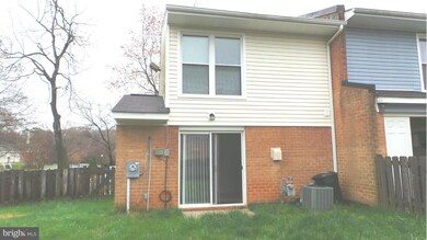 11541 Laurelwalk Dr, Laurel, MD 20708 - photo 2