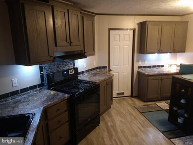 140 Concord Dr, Hereford, PA 18056 - photo 6