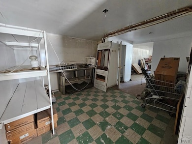 701 W Oak St, Lamar, CO 81052 - photo 6