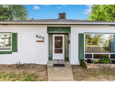 502 E 5th St, Newberg, OR 97132 - photo 5