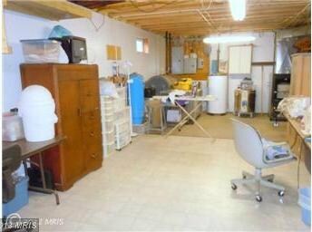 3255 Bullfrog Rd, Taneytown, MD 21787 - photo 3