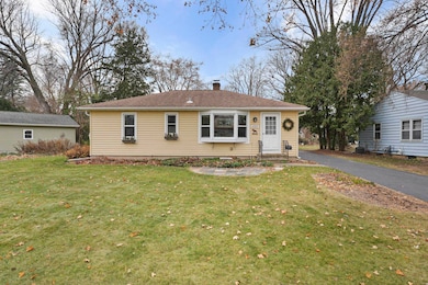 4309 Hegg Ave, Madison, WI 53716 - photo 2