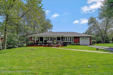 780 Griffin Rd, Roaring Brook Township, PA 18444 - photo 4