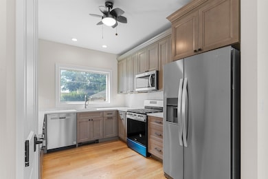 182 E 25th St, Paterson, NJ 07514 - photo 3