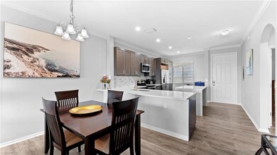 9727 Acqua Ct unit 444, Naples, FL 34113 - photo 7