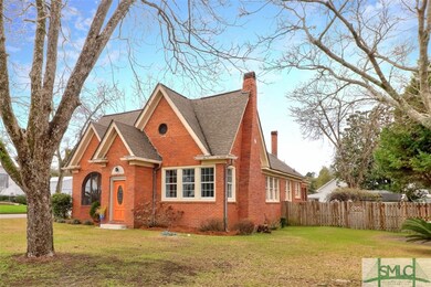 All Brick ~ Wood Burning Fireplace ~ Privacy Fence