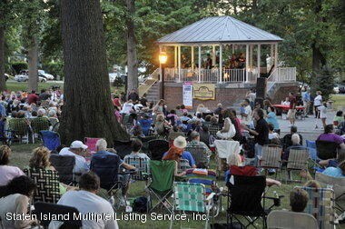 159 Garrison Ave, Staten Island, NY 10314 - photo 5