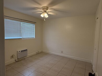 1415 N J St unit 6, Lake Worth, FL 33460 - photo 4