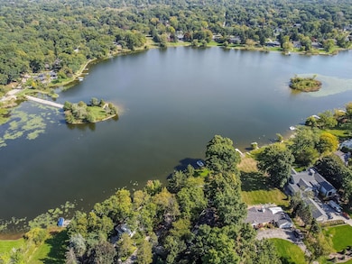 4000 Overlea Ct, Bloomfield Hills, MI 48302 - photo 7