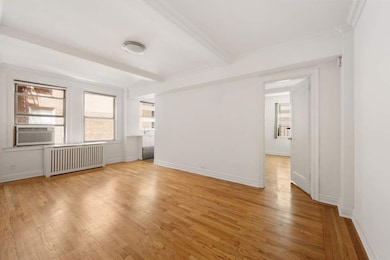 The Manor unit 910, New York, NY 10017 - photo 2