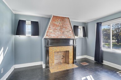 610 Salisbury Rd, Columbus, OH 43204 - photo 4