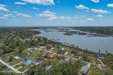 1223 Riverview-5