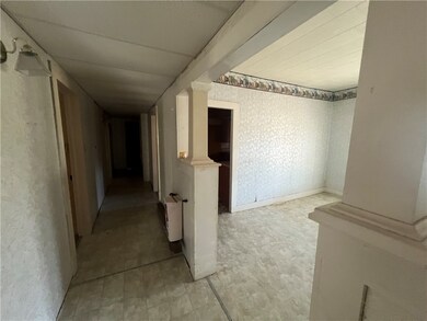 1601 N Madison Ave, Beeville, TX 78102 - photo 4