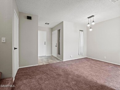 425 W Avenue j5 unit 35, Lancaster, CA 93534 - photo 7