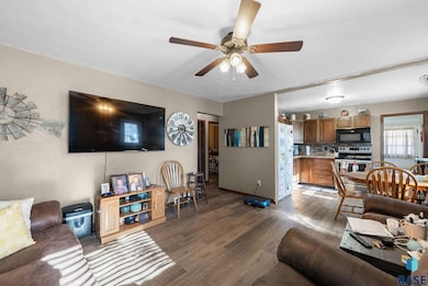 3100 E 17th St, Sioux Falls, SD 57103 - photo 5