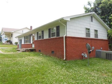 322 Chestnut Dr, Shelbyville, TN 37160 - photo 6