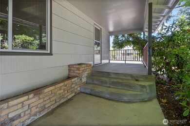 9410 355th St S, McKenna, WA 98558 - photo 5
