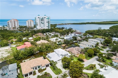 5127 Seashell Ave, Naples, FL 34103 - photo 2