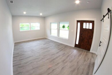 701 W Morgan St, Denison, TX 75020 - photo 5