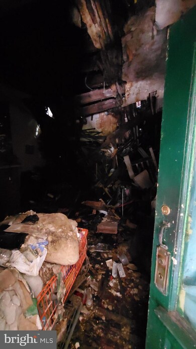 2324 Reed St, Philadelphia, PA 19146 - photo 3