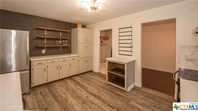 2703 Phyllis Dr, Copperas Cove, TX 76522 - photo 7