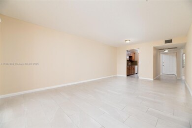 13000 SW 15th Ct unit 206U, Pembroke Pines, FL 33027 - photo 7