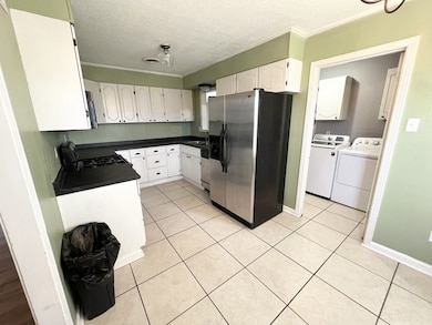 218 Oak St, Marion, AR 72364 - photo 2