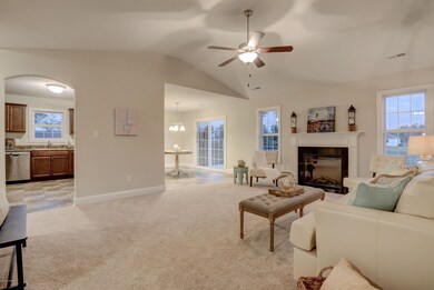 284 Petersburg Rd Richlands NC-print-005