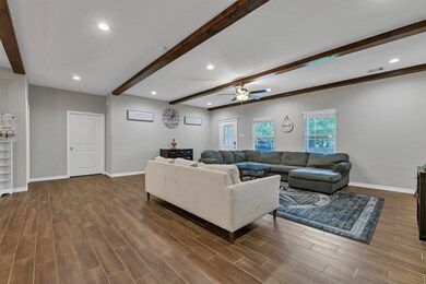 10950 N Woods, Cleveland, TX 77328 - photo 7