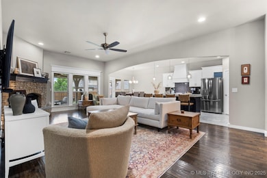 2nd view of living area