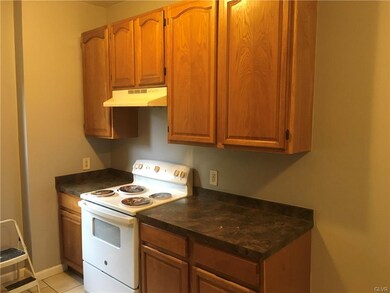 329 N 2nd St, Allentown, PA 18102 - photo 6