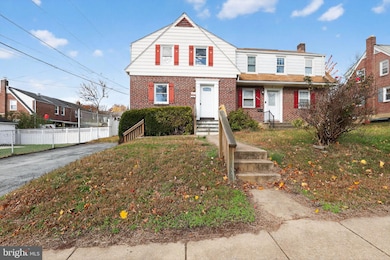 661 N Keim St, Pottstown, PA 19464 - photo 3