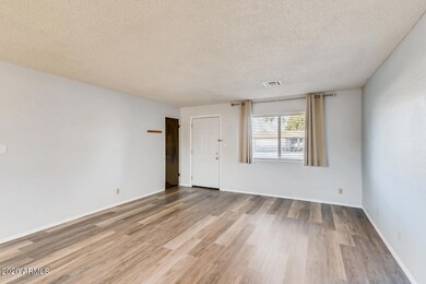 006-006-Living Room