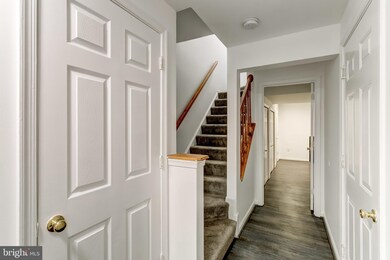 1145 Oakmoor Ct, Halethorpe, MD 21227 - photo 4