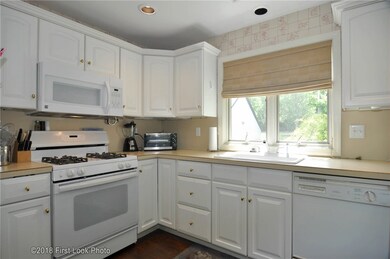 7 Vanderbilt Dr unit 124, Narragansett, RI 02882 - photo 3